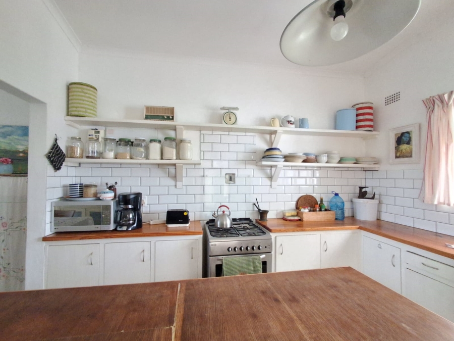 6 Bedroom Property for Sale in Stilbaai Wes Western Cape